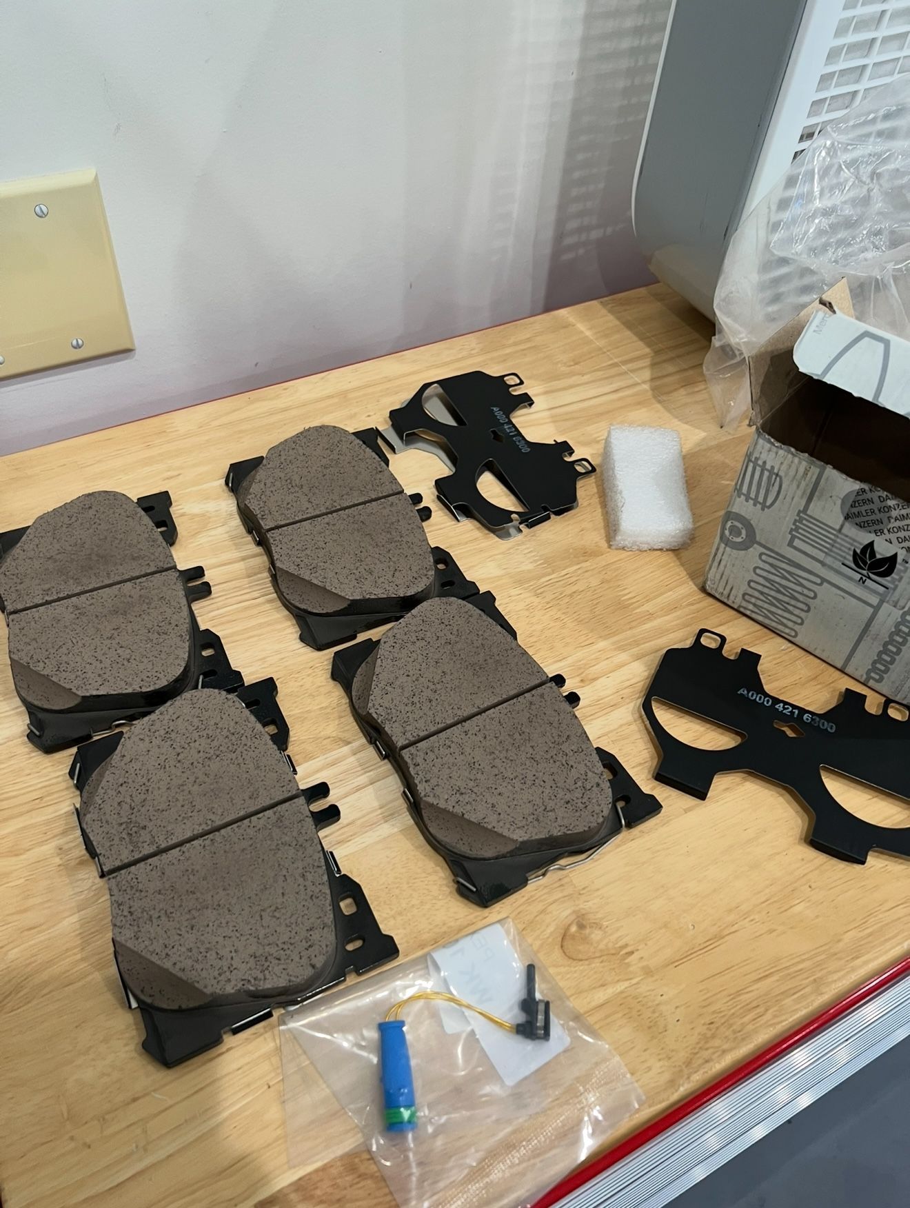 Mercedes Front Break Pads 