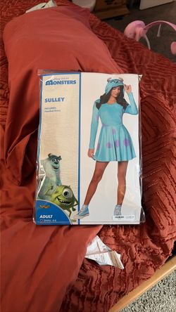 Costume