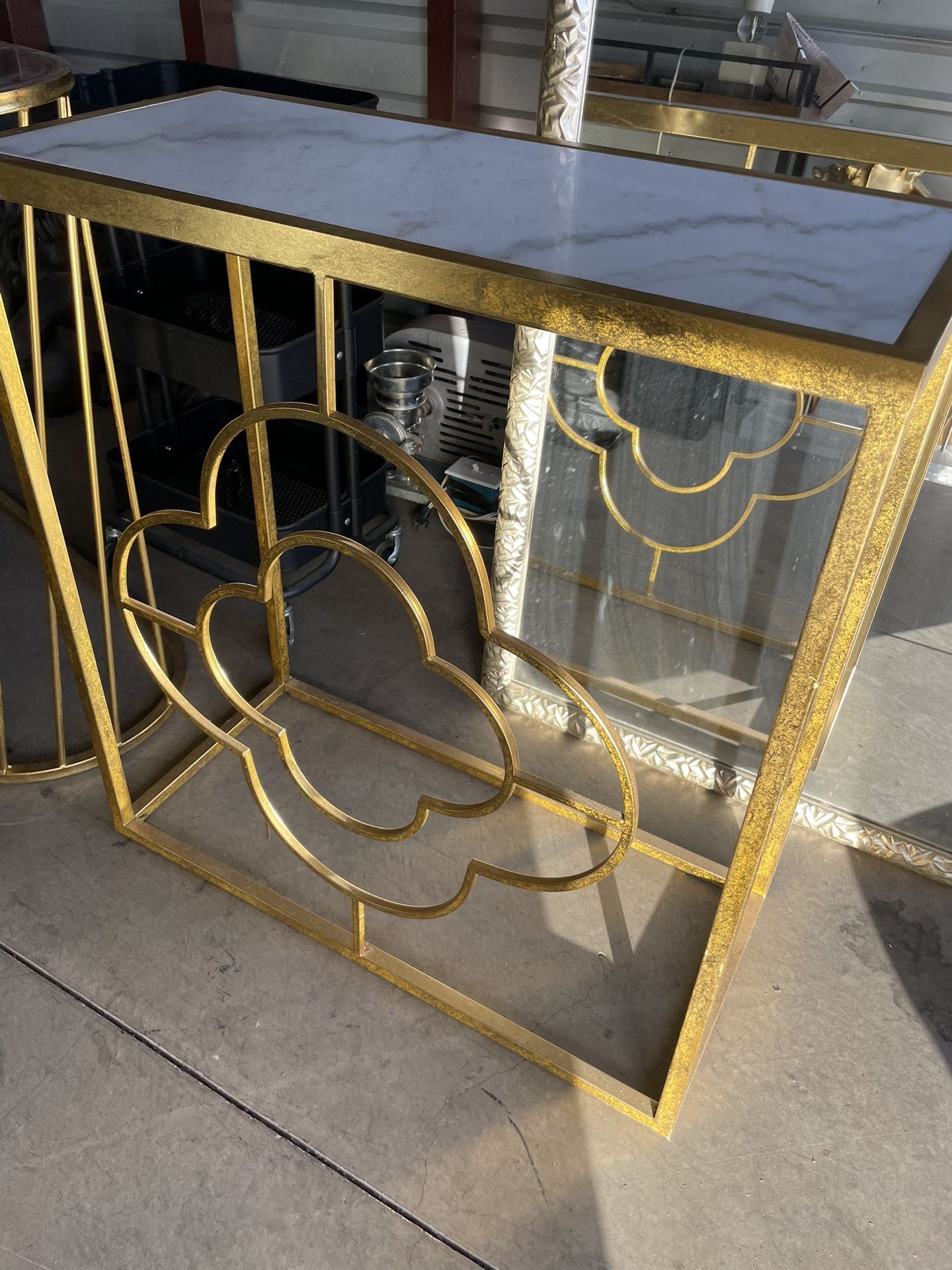Elegant Gold & Marble Console Table – Like New!