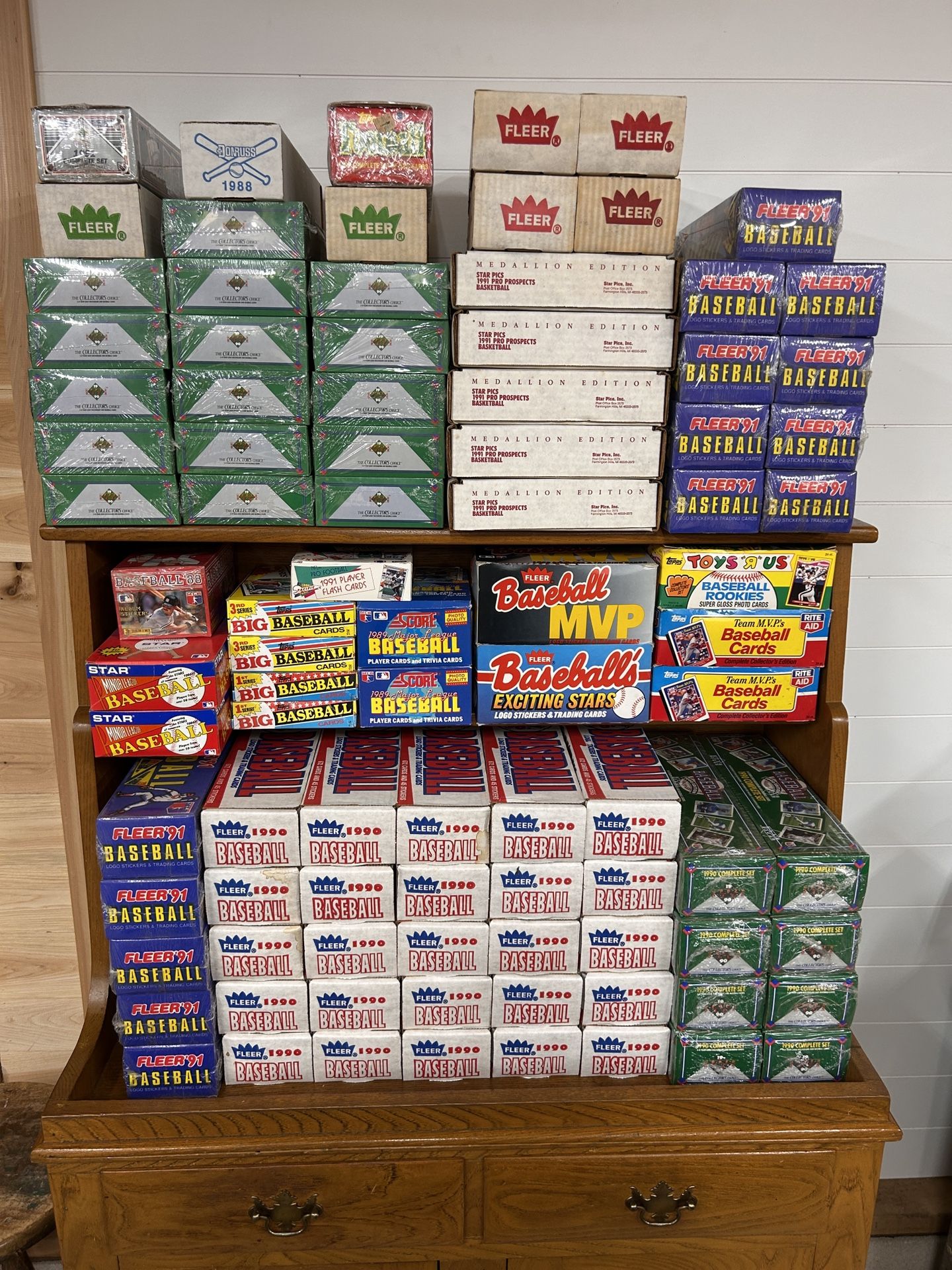 Baseball Cards - Complete Sets/Wax Boxes