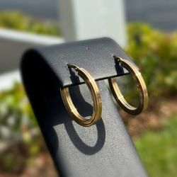 Jewelry 14k hollow yellow gold oval lined hoop earrings 2.30g