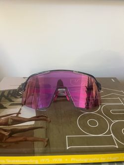 100% glasses
