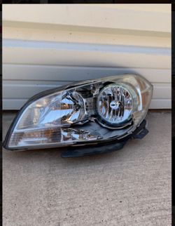 2008 Malibu LS Headlight (damaged)