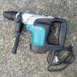 Makita SDS Max Roto Rotary Chipping Hammer Drill. Vgood Condition. Many Other Tools For Sale. For Pick Up Fremont. No Low Ball Offers. No Trades 
