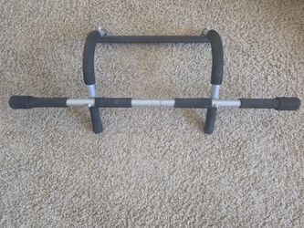 Pull-Up Bar
