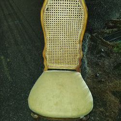 Vintage Chair Value Around $300
