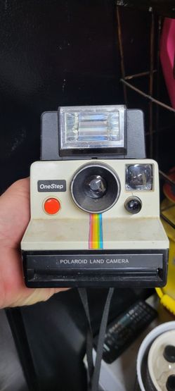 Vintage Polaroid Camera (Workability Unknown)