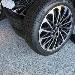 265/ 45 R 21 Pirelli Scorpion Tires