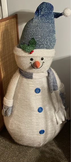 4.6ft Festive Holiday Snowman – Perfect Festive Decor! ☃️ Non-Lit