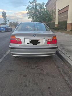 2000 BMW 323i