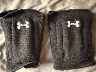 Under Armour Knee Pads.