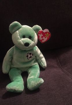Kicks beanie baby with errors