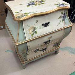 End Table/night Stand