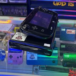 Nintendo Wii U - Complete w/ONE Free Game of Your Choice 