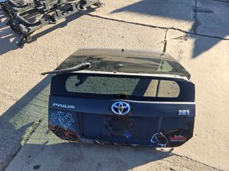 Toyota prius tailgate Liftgate Oem 11 to 15