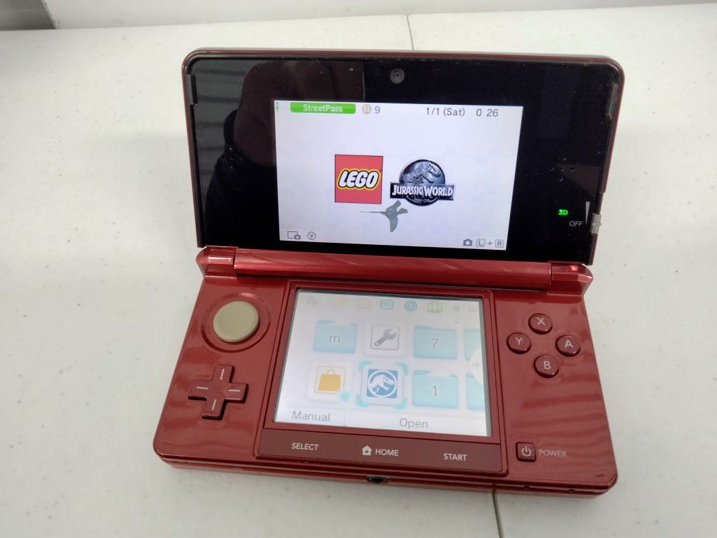 Nintendo 3DS Red