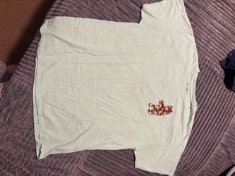 men’s tshirt