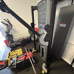 Paramount PFT-200 functional trainer