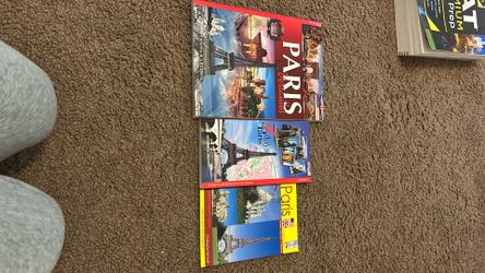 Paris Travel Books