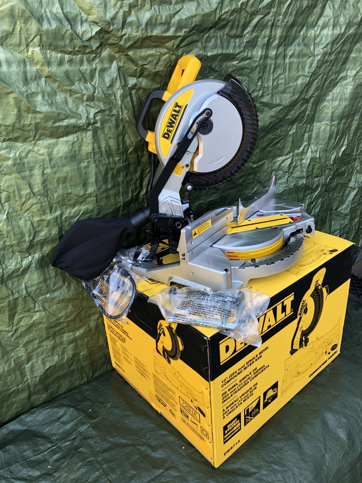 Dewalt Singe 10” Double Single Compound Miter Saw