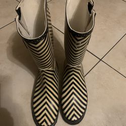 Merona Rain Boots  Women Size 8