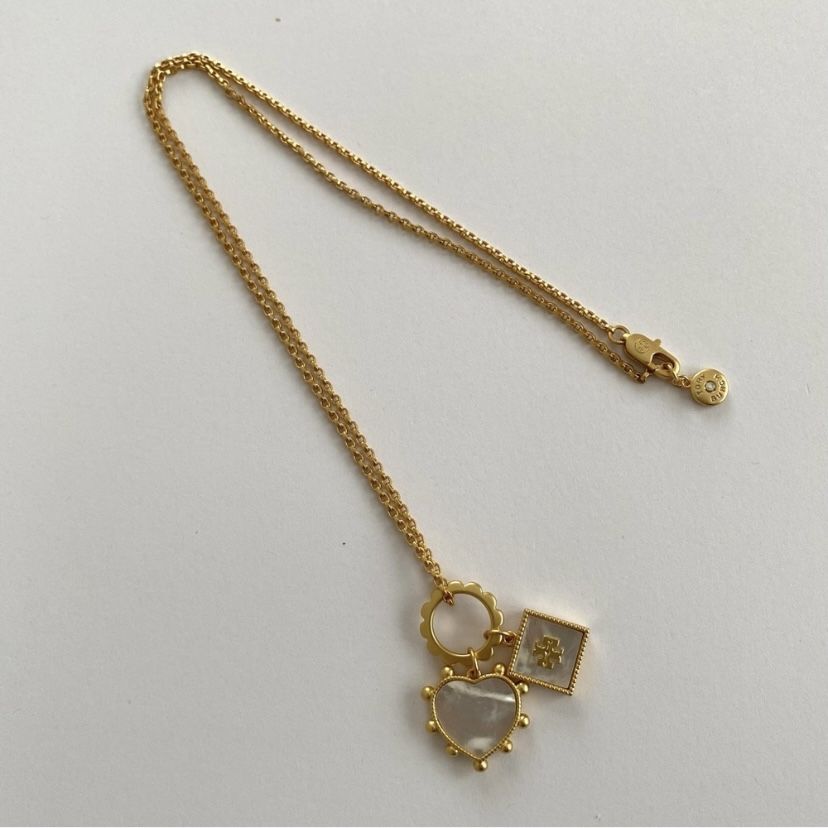 NWOT Tory Burch Semi-Precious Gold Tone Mother Of Pearl Logo Pendant Necklace