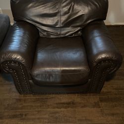 Leather Chair 