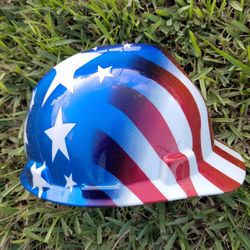 Bars And Stripes Medium Size Hard Hat