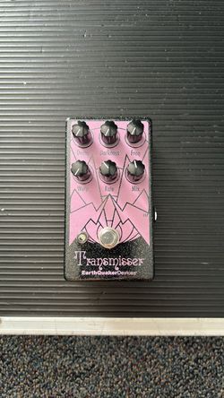 EarthQuaker Devices Transmisser Reverb Pedal