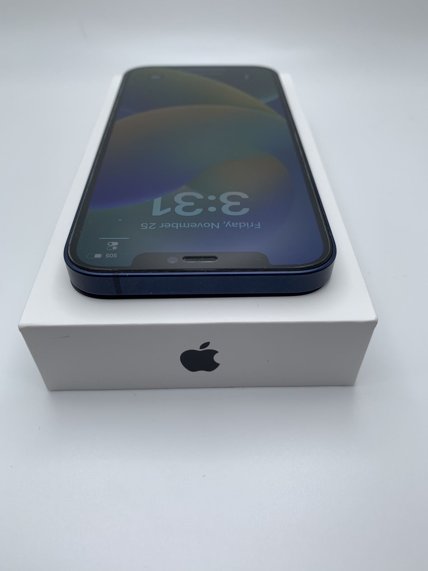 iPhone 12 128gb unlocked in Mint condition for Sale in Chino Hills, CA