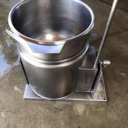 Stainless Steel Mixing Kettle $1300