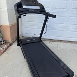 Proform treadmill