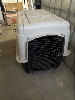 XL Dog Kennel