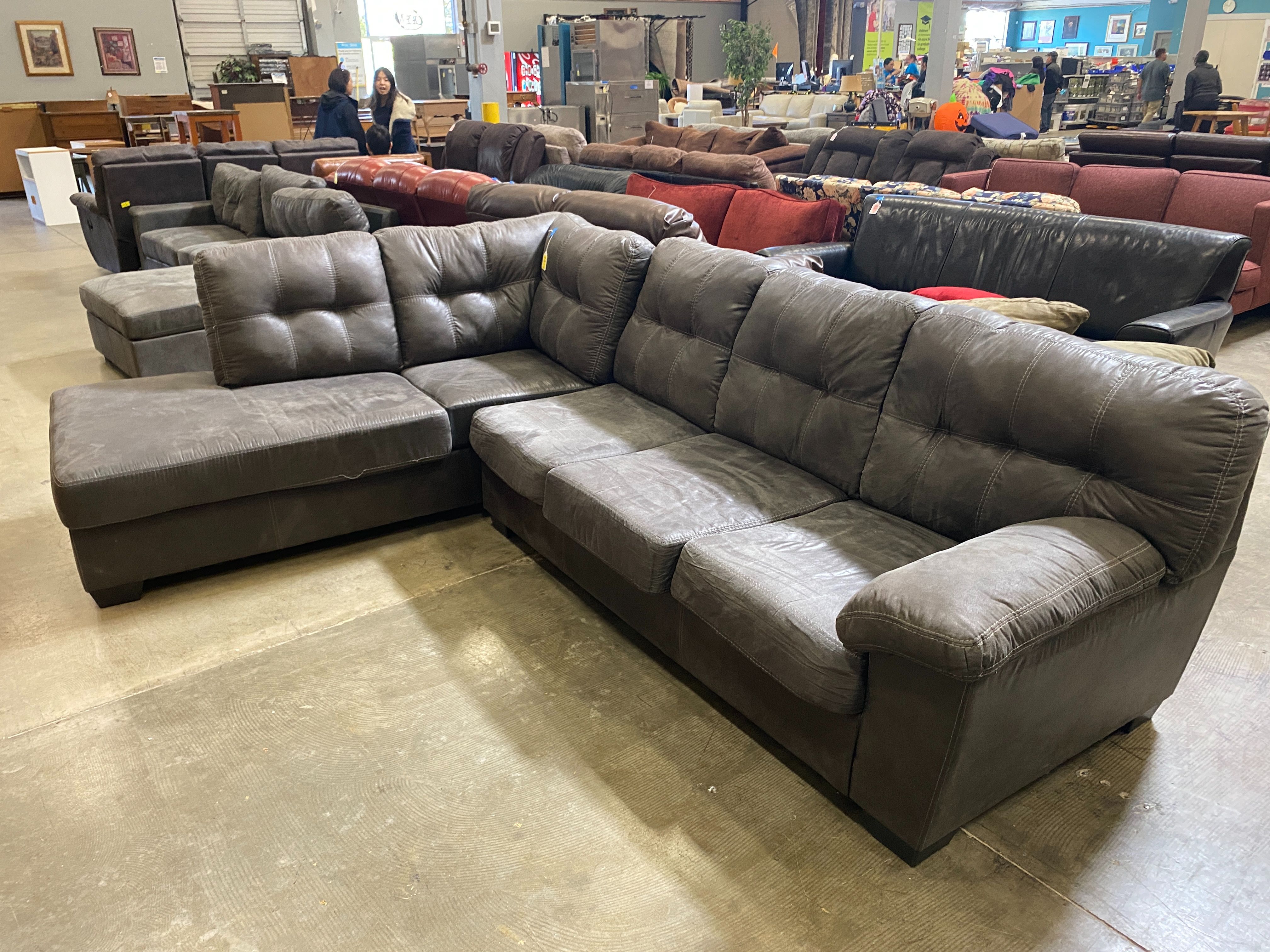 Ashley Homestyle SignatureGrey Cloth Sectional for Sale in Seatac, WA