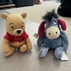 Vintage Mini Plushies Pooh and Eeyore!