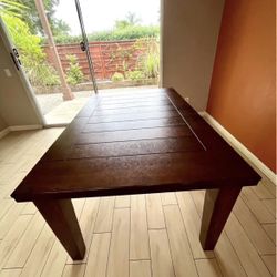 $100 Solid Wood Dining Table 6 Seater (8 With In Lay Leaf)