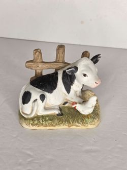 Vintage Homeco Ceramic Cow and Chicken Farm Figurine Holstein Farmhouse Decor