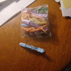 Hair Clips Etc. ?? $4