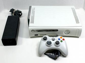 Xbox 360 Console white