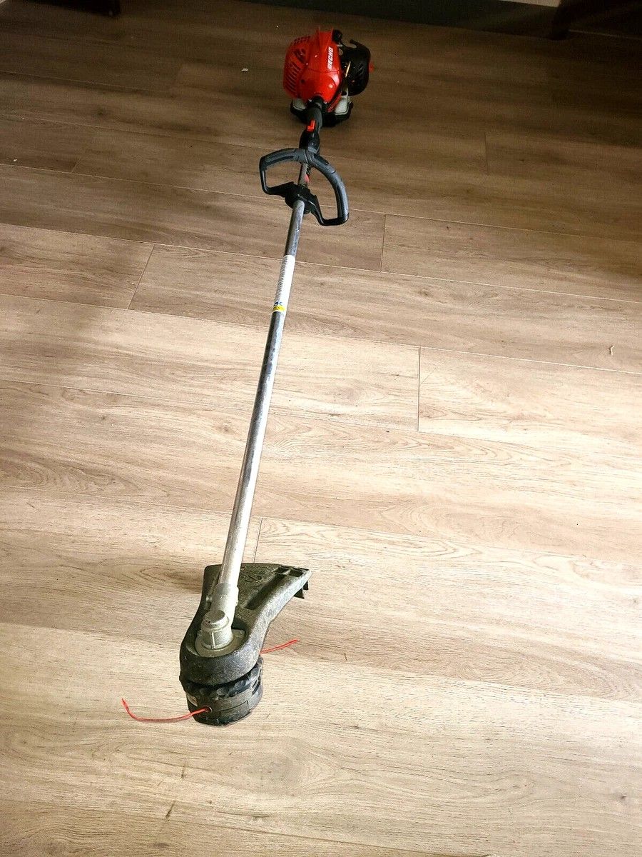 Echo 225 Trimmer. Runs Perfect