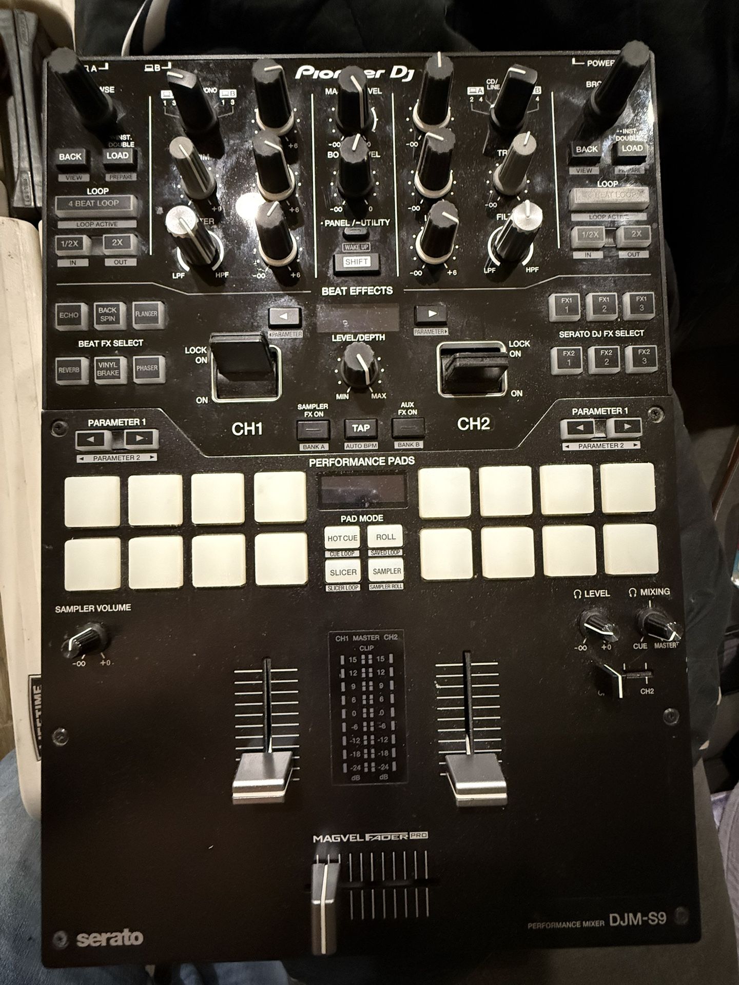 Pioneer DJM-S9 DJ Controller