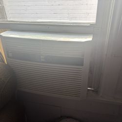 Window Air Conditioner