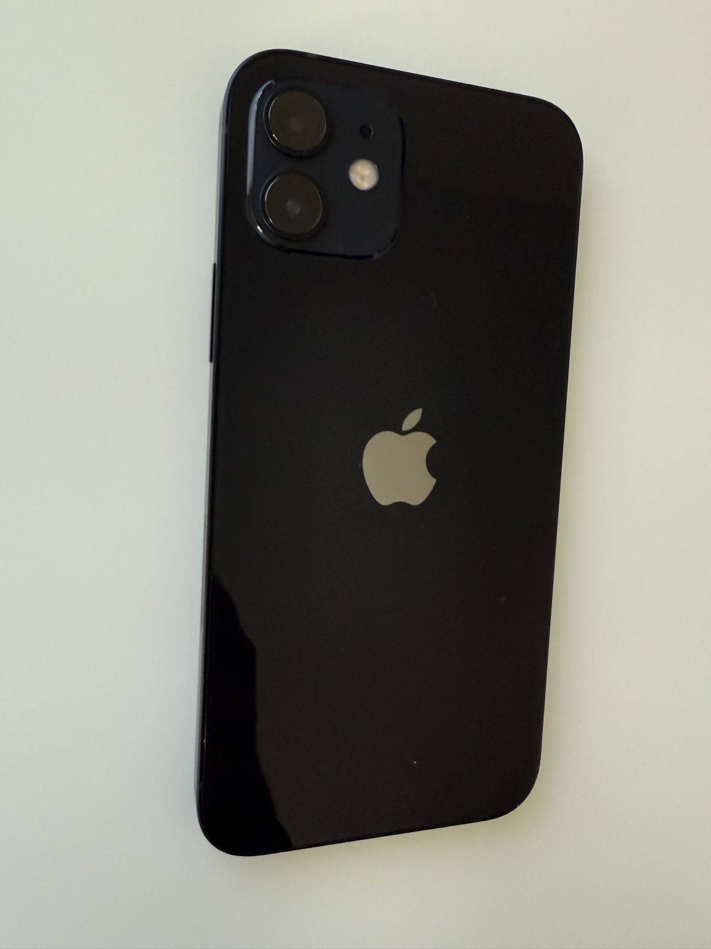 iPhone 12 Locked