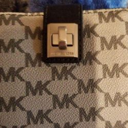 Mk Wallet 