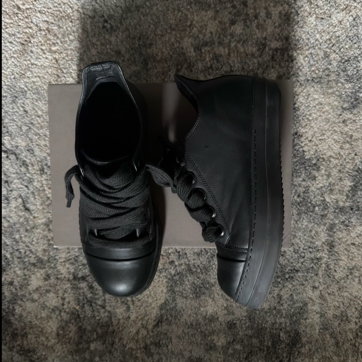 black rick owen’s