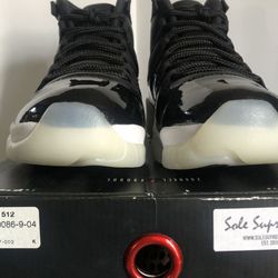 Air Jordan XI 72-10s