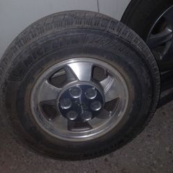 Llantas   245/75/R16   6 Virlos 