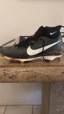 Size 13 Nike baseball cleats