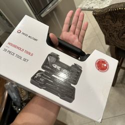 NEW Swiss military Household Tools 39 Total
