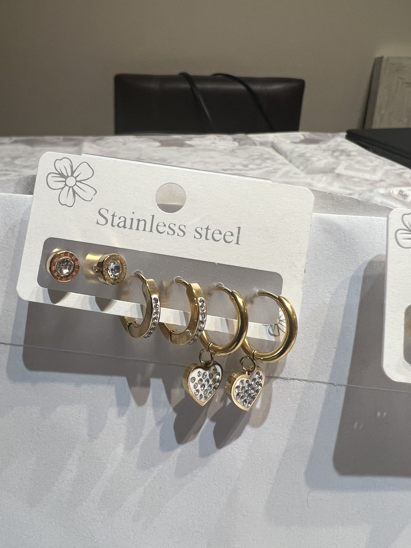 Women Rings Brand New And More Stuff For Sale in Good Price